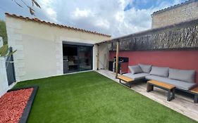 - Le Nuage - Unique, espace Spa privatif et jardin avec plancha et salon privatif, stationnement public gratuit
